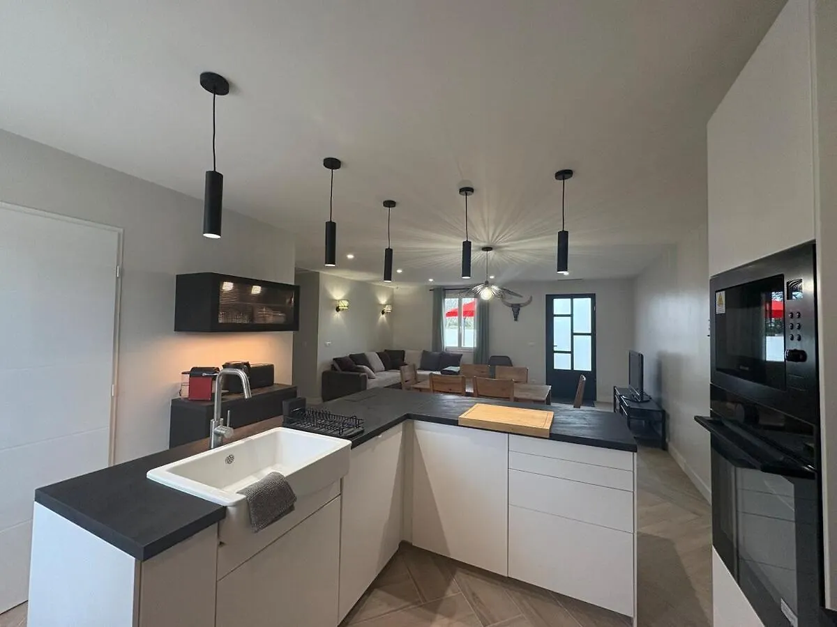 Maison Aimeo En Camargue Arles 0*,  France